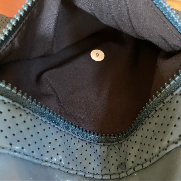 Lululemon athletic running jacket - Picture 4 of 6